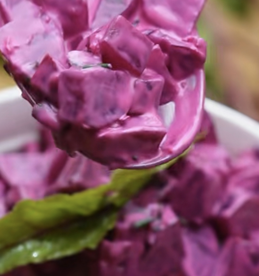 Surówka z pieczonych buraczków